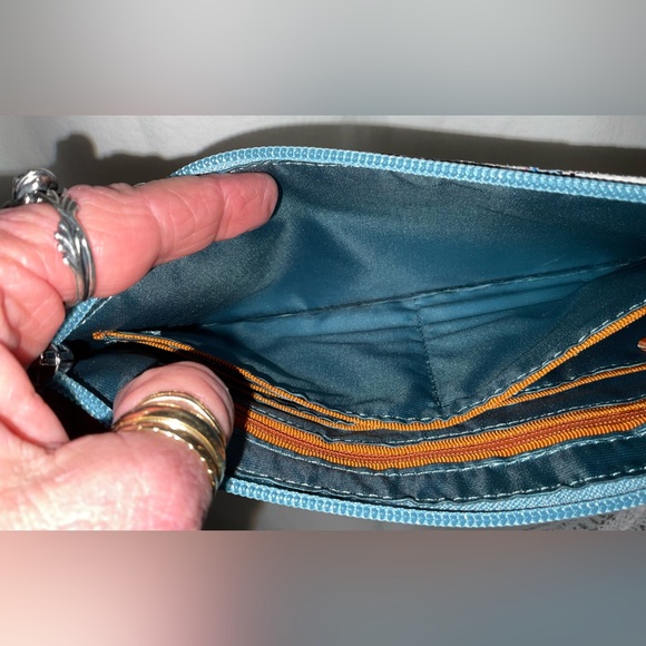 Hobo, Vida Botanic Print Wristlet, NWT - Picture 7 of 13